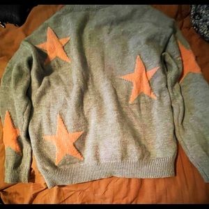 SHEIN (L) Grey Sweater with Pink Stars embroidered on the sweater